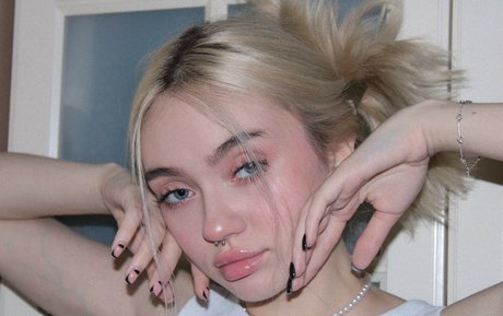 adelewilson__ boobs onlyfans