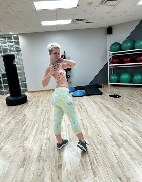 cherryfoxjk porn onlyfans leaks