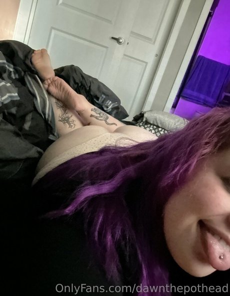 dawnthepothead nudes onlyfans leaks