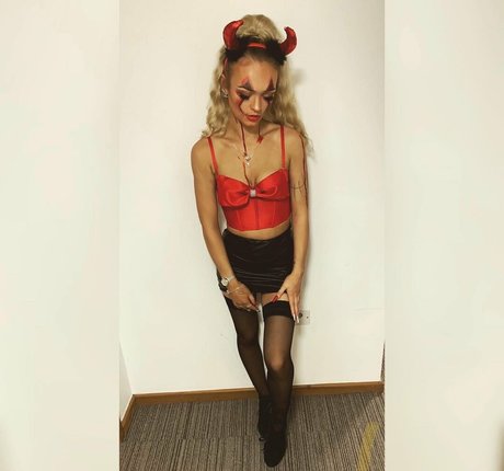 MissLolly porn onlyfans