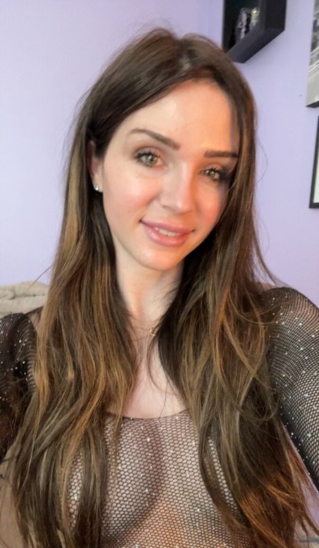 Sarah Hills onlyfans nude