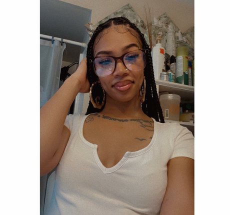 Cynthia Rose naked onlyfans leaked