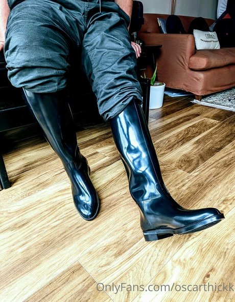oscarthickk onlyfans pic