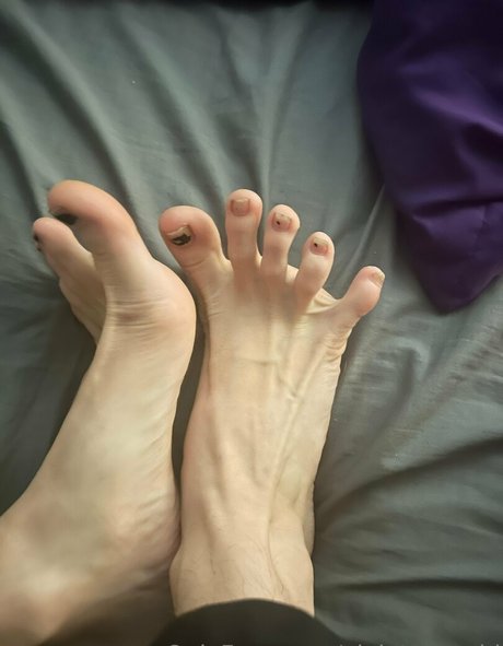 violetsuccubi onlyfans boobs