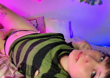 ninaxkatrina4 onlyfans naked leaks