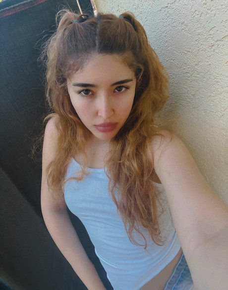 Sylvia Mari Claire onlyfans star