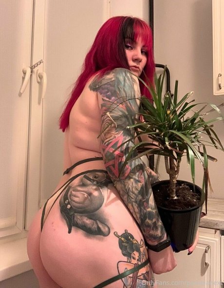 pamelanext onlyfans model images