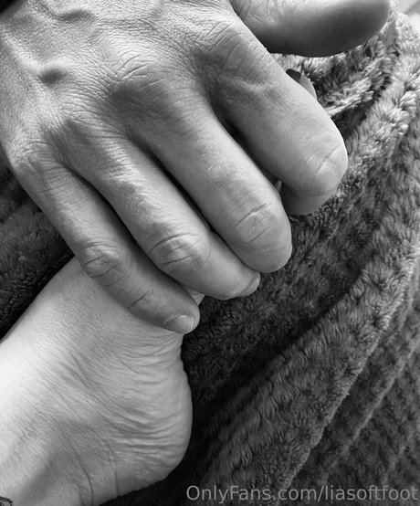 liasoftfoot nudes leaked onlyfans