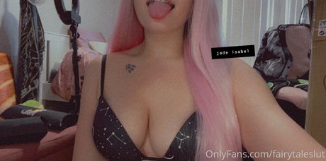 ravebbyjade onlyfans free