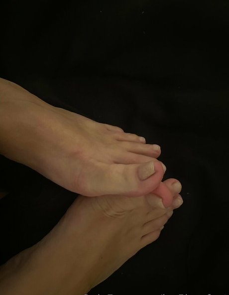 jes5icasfeet leaked onlyfans naked