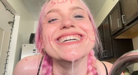 fat shemale onlyfans free sex illustration