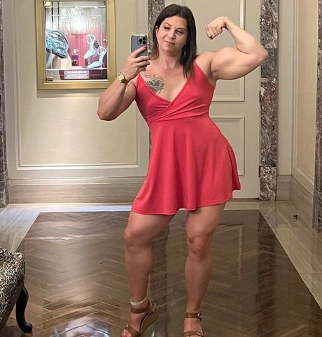 Eva The Supergirl onlyfans leaked