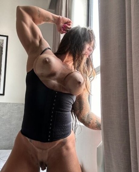 Gil Cunha nude leak onlyfans