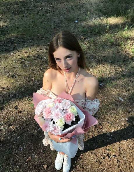 sofibloom1 onlyfans x