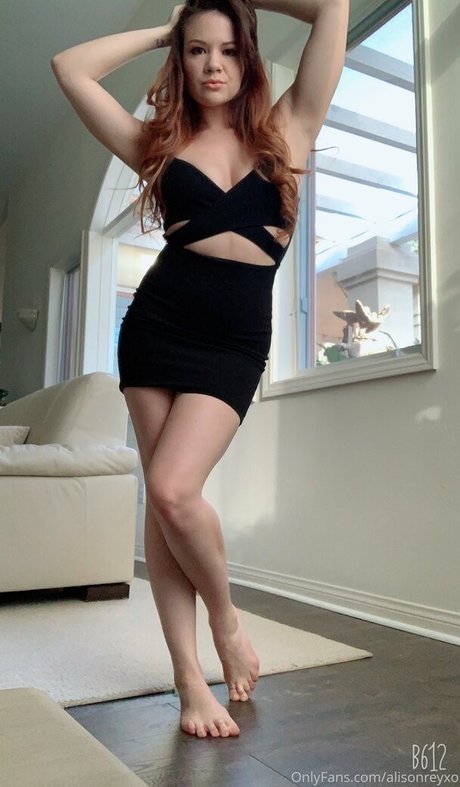 alisonreyxo onlyfans exposed