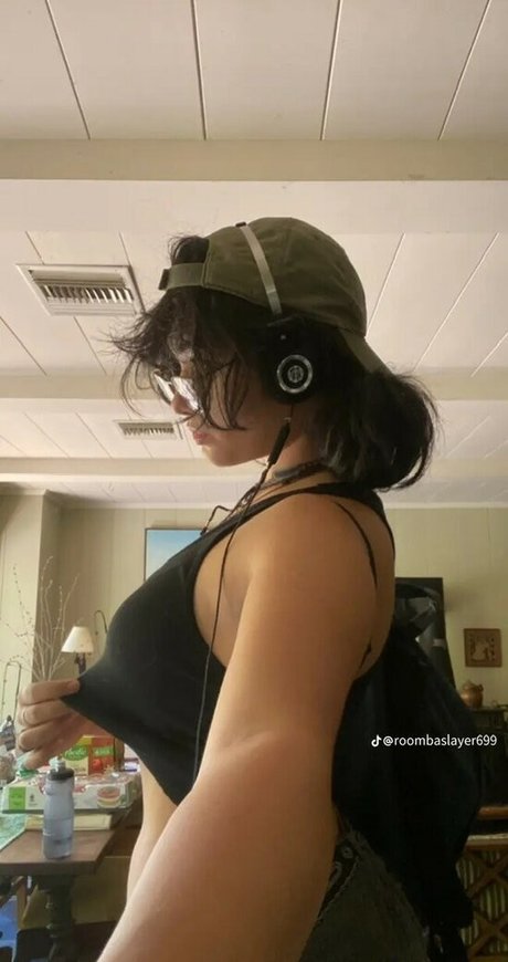 Roombaslayer69 onlyfans naked