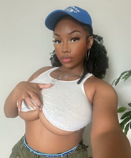 kcurieuse onlyfans nudes leak