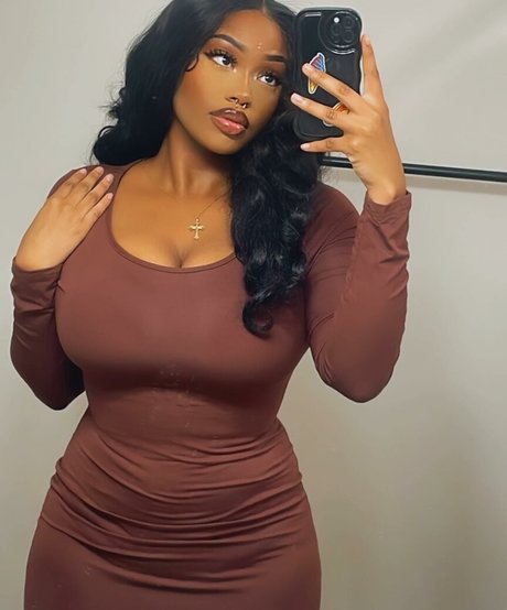 kcurieuse onlyfans nsfw