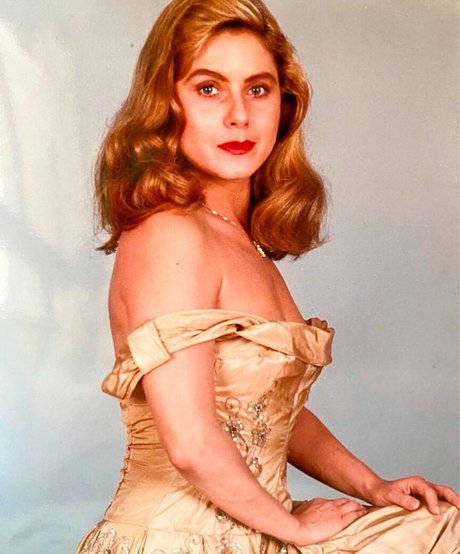 Vera Fischer onlyfans content type