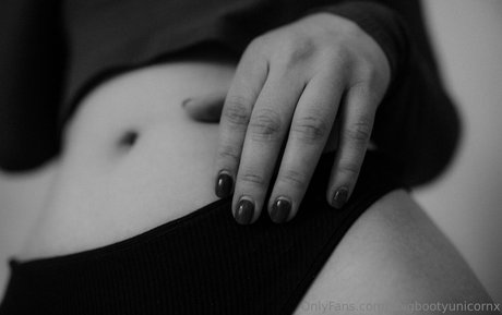 xBigBootyUnicornX leaked onlyfans