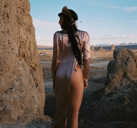 Lilith Czar onlyfans leakes