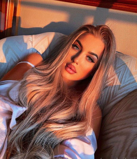 annabarby onlyfans x