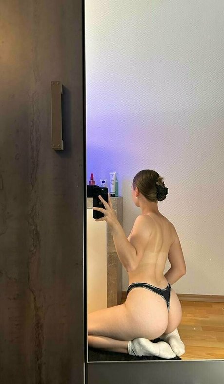 lucy fans vip onlyfans picture