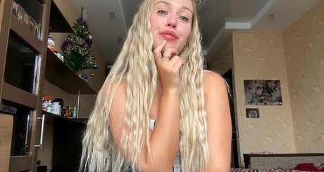 naughtyshanti onlyfans mega