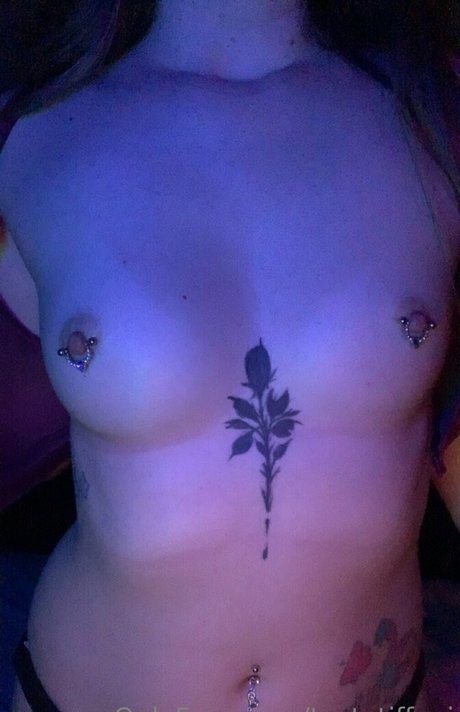 tastytiffani feet onlyfans