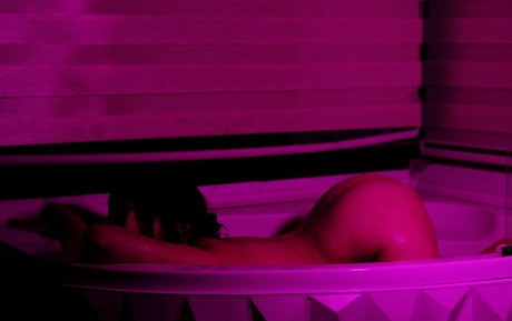 nadeleine naked onlyfans leak