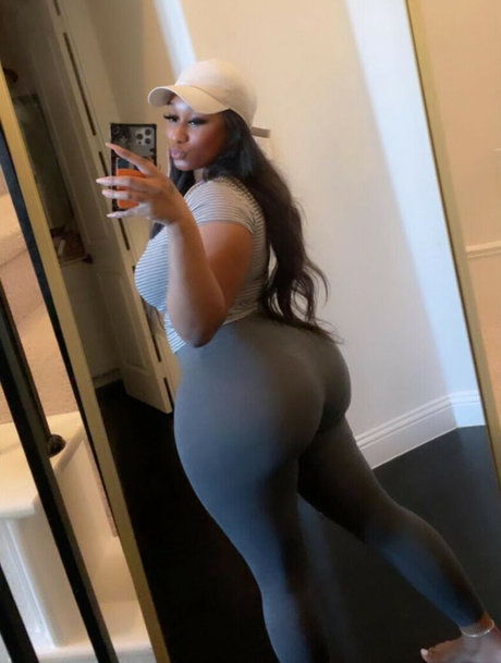 Itsteedy_ leaked onlyfans nude