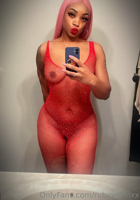 rubyyrumxx onlyfans creator