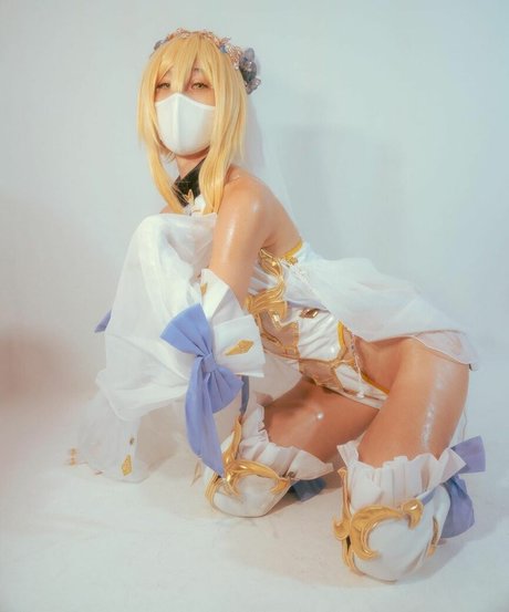 Yawarakai Luna onlyfans nude porn