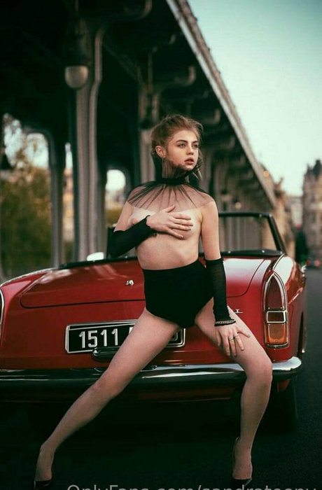 sandra tiny onlyfans leaks