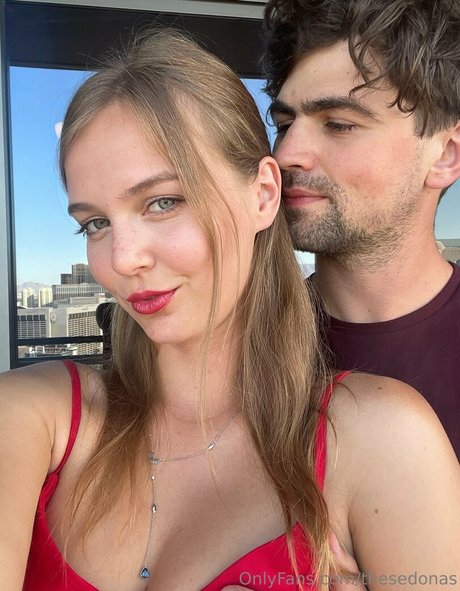 thesedonas nude onlyfans leaks