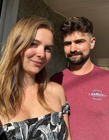 thesedonas naked onlyfans pics