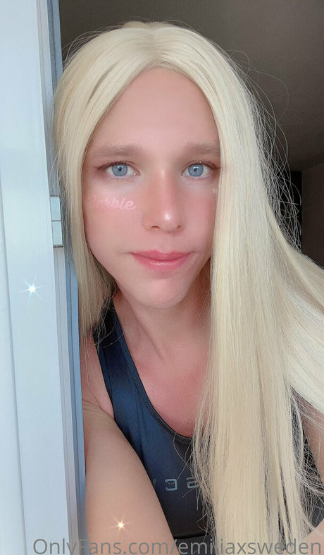 emiliaxsweden onlyfans exposed