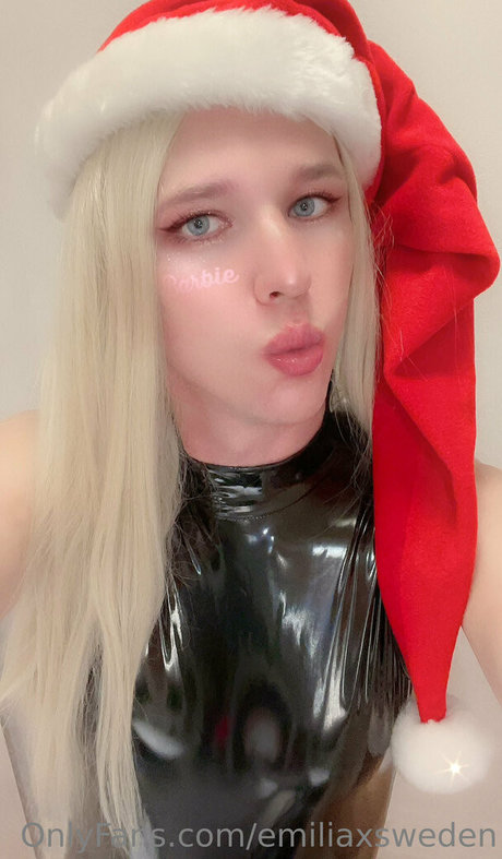 emiliaxsweden onlyfans nudes porn