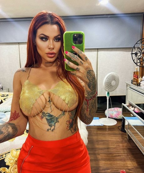 Elenaypunto onlyfans leaked nudes