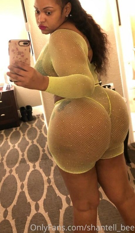 ButterflyBee89 onlyfans posts