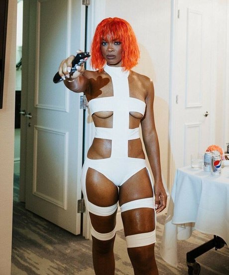 Ari Lennox only fans.