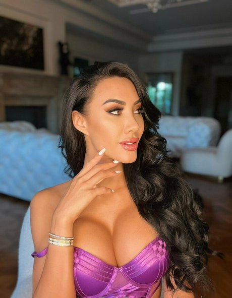 corrieyee xxx onlyfans