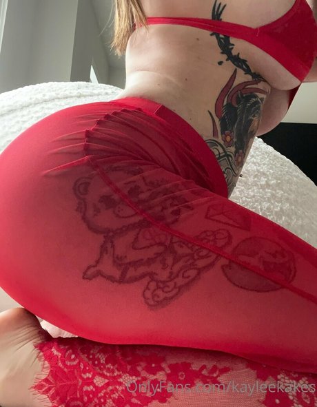 valentinevixen777 onlyfans free content