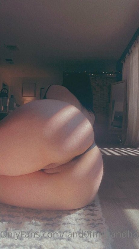 handmadecrybaby naked onlyfans leak