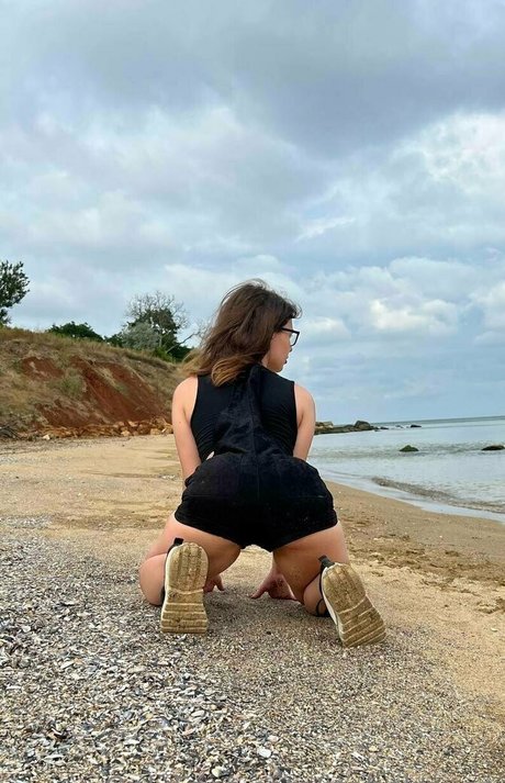 isabelraven onlyfans de