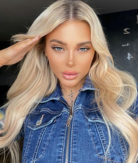 Angelika Kramer porn only fans