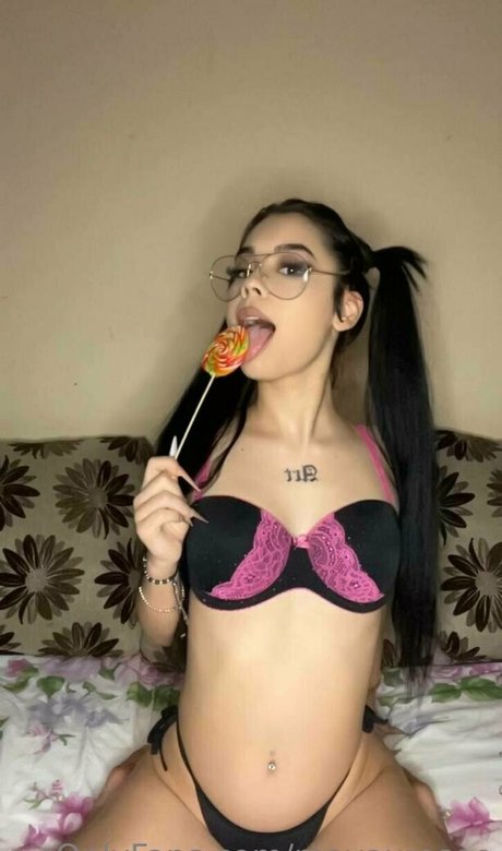 Mayaxrosee naked leaked onlyfans