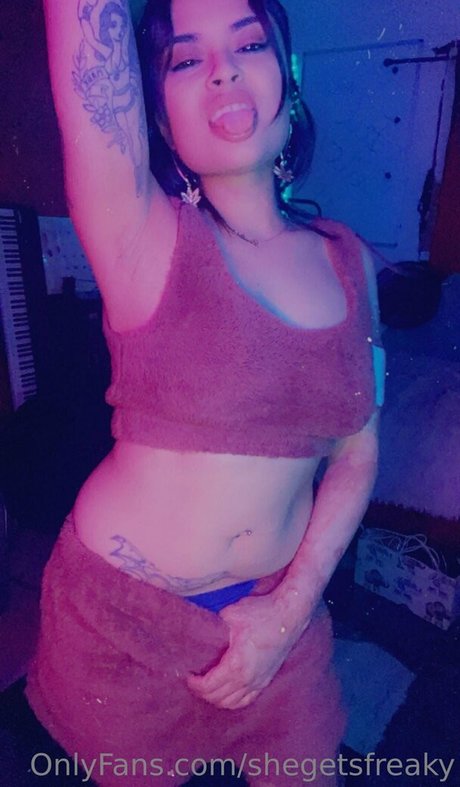 shegetsfreaky onlyfans leakes
