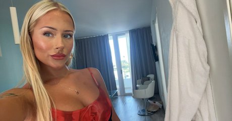 annamorae136 onlyfans leak sex