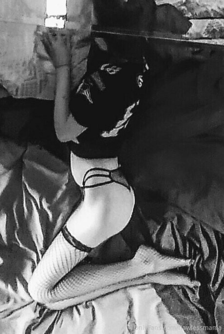 flawlessmama Profile pic